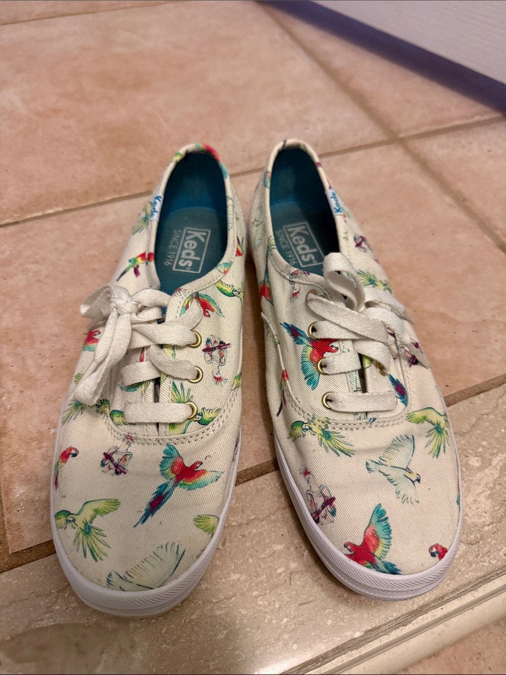 Keds Ivory Canvas Sneakers with Multicolor Parrot Print